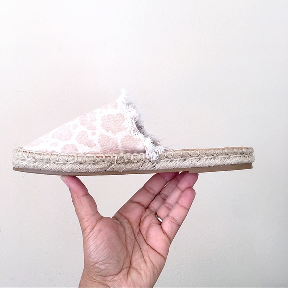 Splendid Ivory Cheetah Jessica Mules - Picture 5 of 7